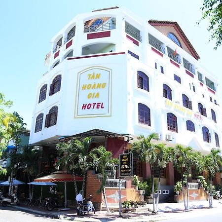 Tan Hoang Gia Hotel Quy Nhon Exterior photo