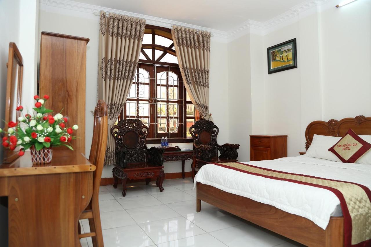 Tan Hoang Gia Hotel Quy Nhon Exterior photo